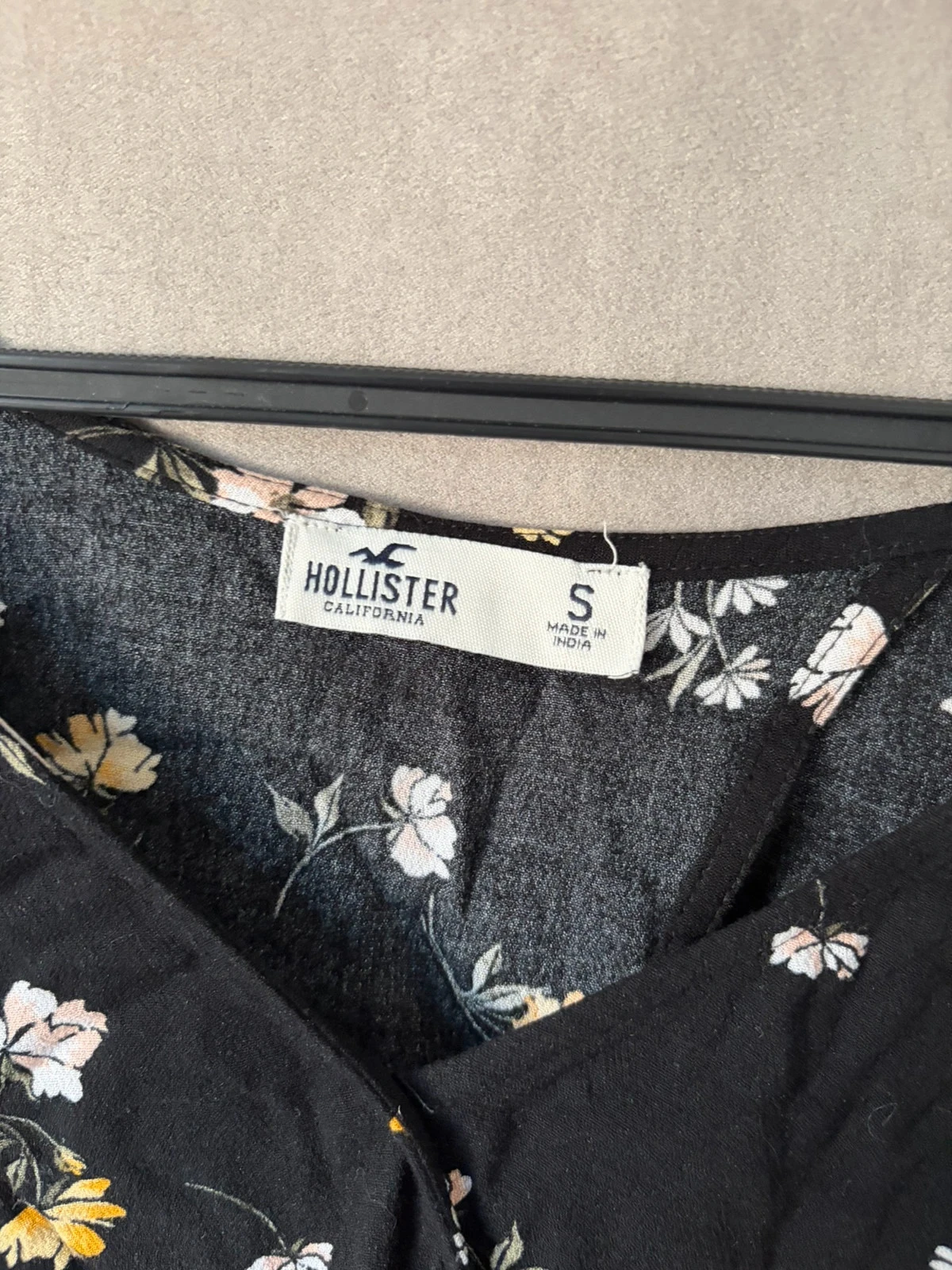 Haut fleurie hollister taille s – photo 2